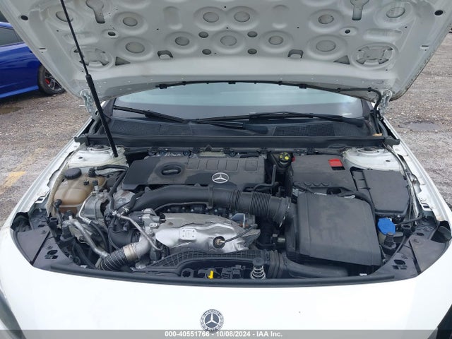 Mercedes-Benz A 220 2019 WDD3G4EB9KW027570 Image 10