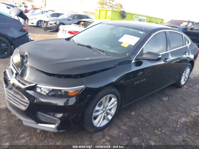 Chevrolet MALIBU LT 2018 1G1ZD5ST9JF268584 Image 2