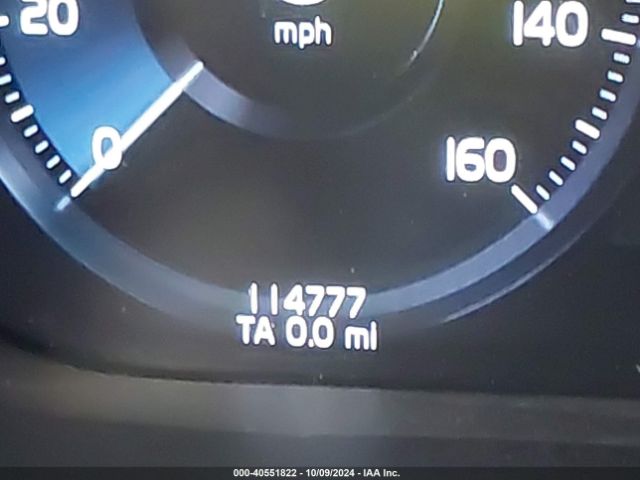 LYV102RK4JB122532 Volvo Xc60 T5 Momentum