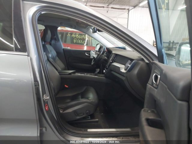 LYV102RK4JB122532 Volvo Xc60 T5 Momentum