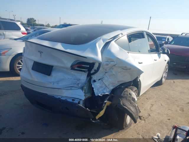 7SAYGDEE6PA184740 Tesla Model Y