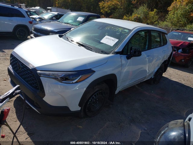 Toyota Corolla Cross L 2022 7MUAAABG0NV003301 Image 2
