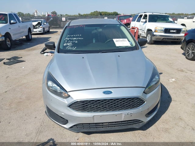 Ford FOCUS S 2018 1FADP3E25JL216344 Image 12
