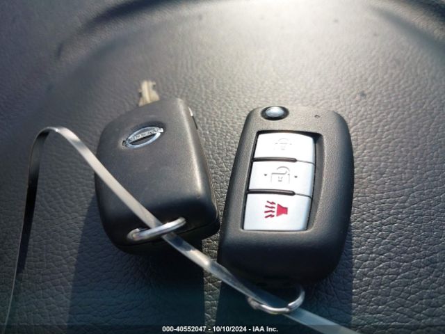 JN8AT2MTXLW040135 Nissan Rogue S Fwd