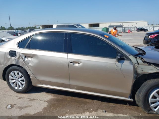 1VWAS7A34FC056088 Volkswagen Passat 1.8t Wolfsburg Edition
