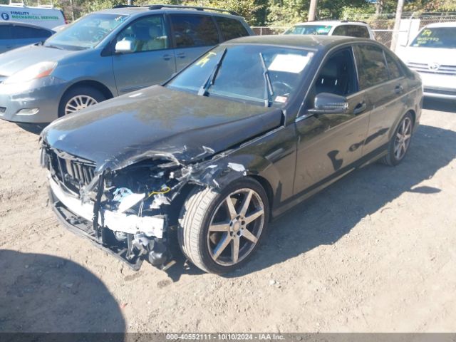 WDDGF8AB0EA940883 Mercedes-Benz C 300 Luxury 4matic/sport 4matic
