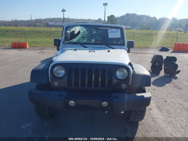 1C4BJWDG9FL634818 Jeep Wrangler Unlimited Willys Wheeler