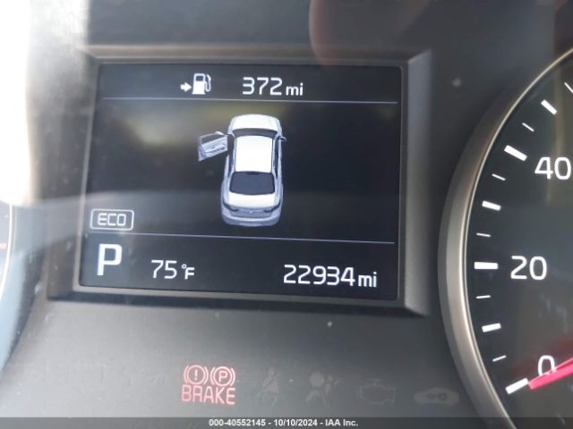 KNALB4J17H5044739 KIA Cadenza Premium
