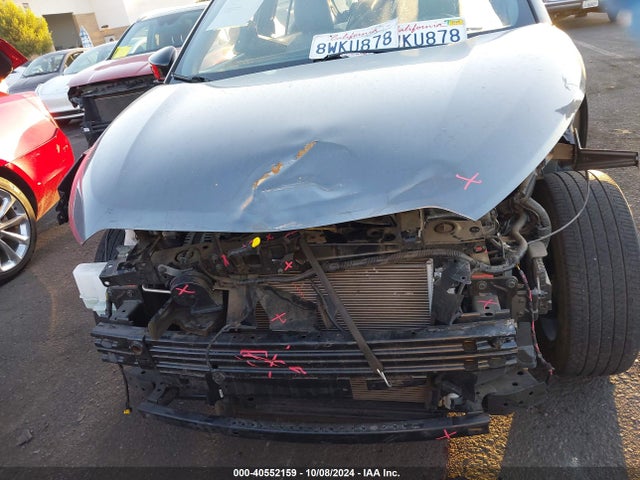 2021 Nissan Kicks Sr Xtronic Cvt მანქანა იყიდება აუქციონზე, vin: 3N1CP5DV8ML507980, აუქციონის ნომერი: 40552159