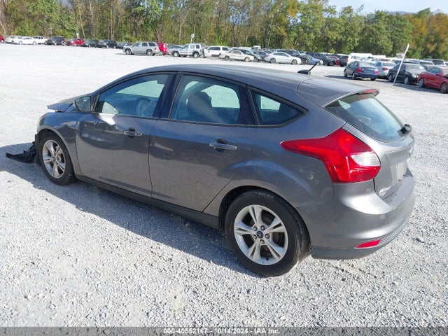 Ford FOCUS SE 2014 1FADP3K25EL395365 Image 3