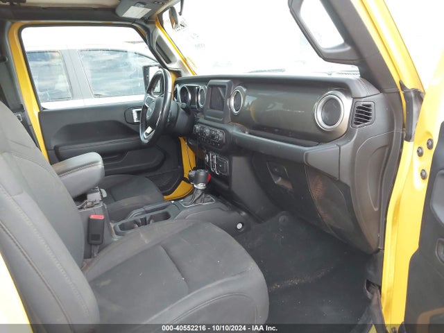 1C4HJXEN1LW114684 Jeep Wrangler Unlimited Sahara 4x4