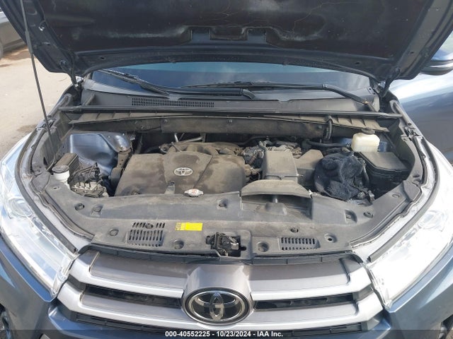 5TDJZRFH5KS926230 Toyota Highlander Xle