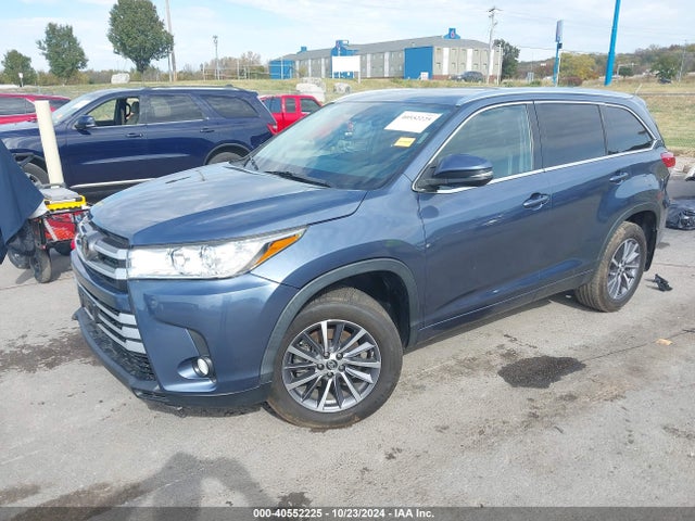 5TDJZRFH5KS926230 Toyota Highlander Xle