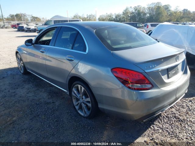 55SWF4JB5GU121570 Mercedes-Benz C 300 Luxury/sport