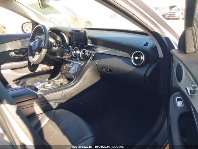 55SWF4JB5GU121570 Mercedes-Benz C 300 Luxury/sport