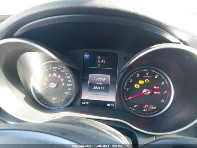 55SWF4JB5GU121570 Mercedes-Benz C 300 Luxury/sport
