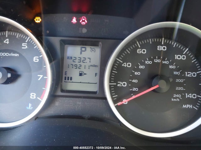 Subaru Forester 2.5i Premium 2018 JF2SJAEC8JH535385 Image 15