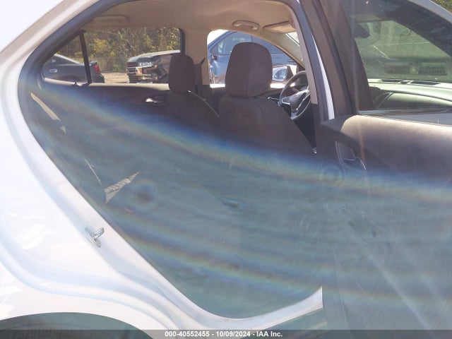 Chevrolet EQUINOX LT 2018 3GNAXSEV1JS546887 Image 8