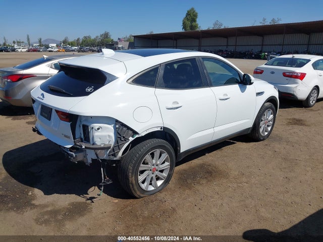 2019 JAGUAR E-PACE SADFJ2FX6K1Z41896 Photo 3