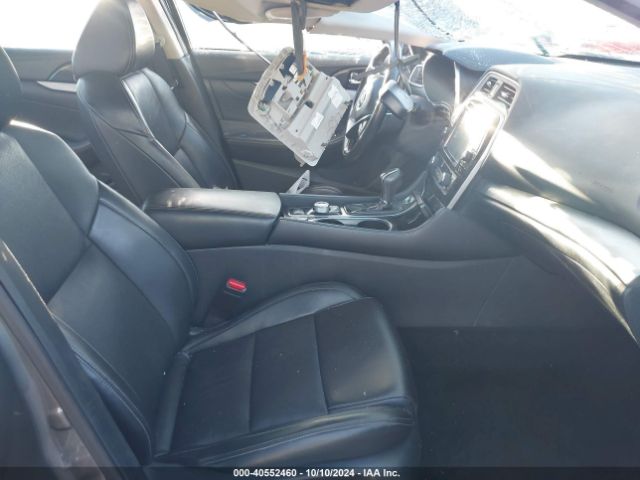 1N4AA6AP8JC376435 Nissan Maxima 3.5 Sv