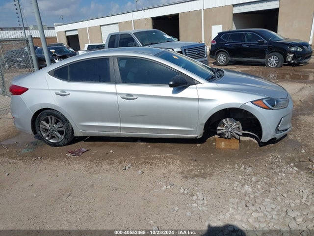 Hyundai ELANTRA SE 2017 5NPD84LF5HH130890 Image 13
