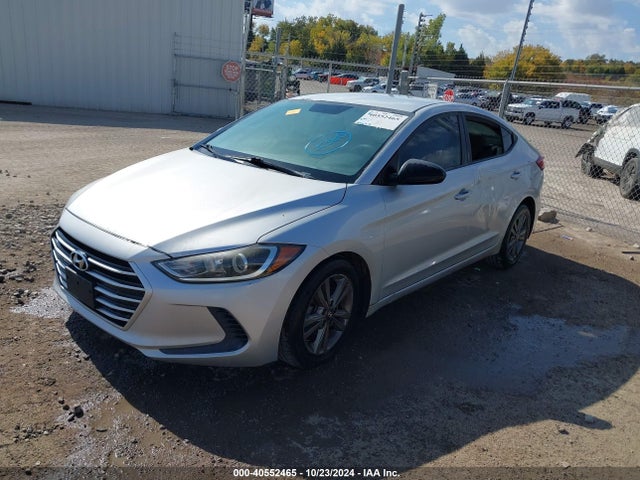 Hyundai ELANTRA SE 2017 5NPD84LF5HH130890 Image 2