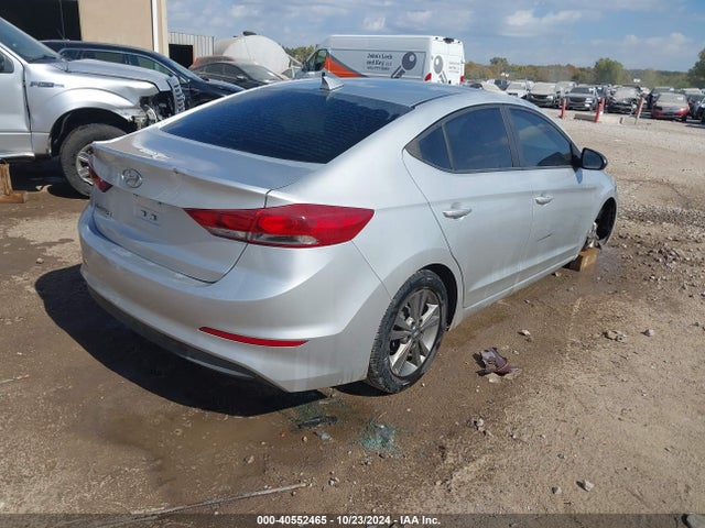 Hyundai ELANTRA SE 2017 5NPD84LF5HH130890 Image 4