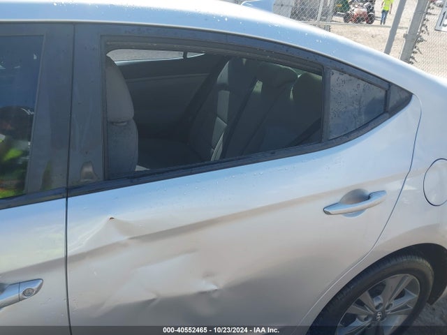 Hyundai ELANTRA SE 2017 5NPD84LF5HH130890 Image 6