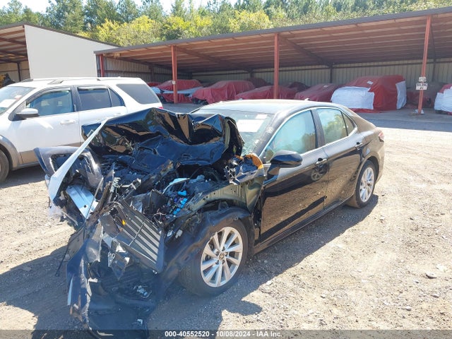 Toyota CAMRY LE 2023 4T1C11AK8PU750289 Image 2