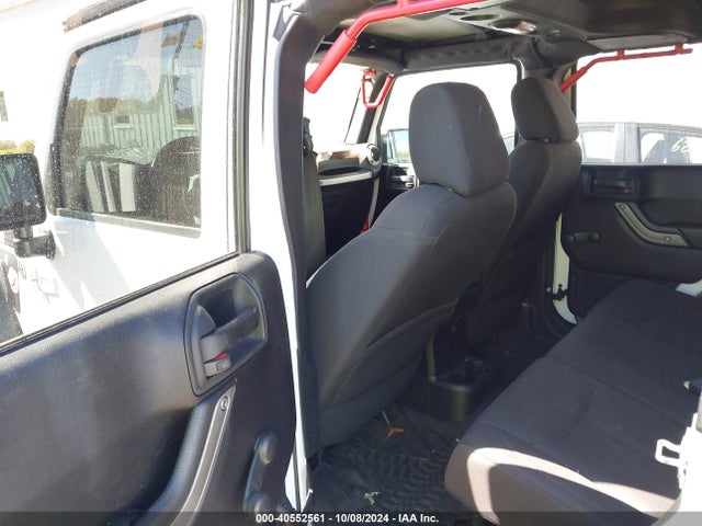 1C4BJWDG0FL746679 Jeep Wrangler Unlimited Sport