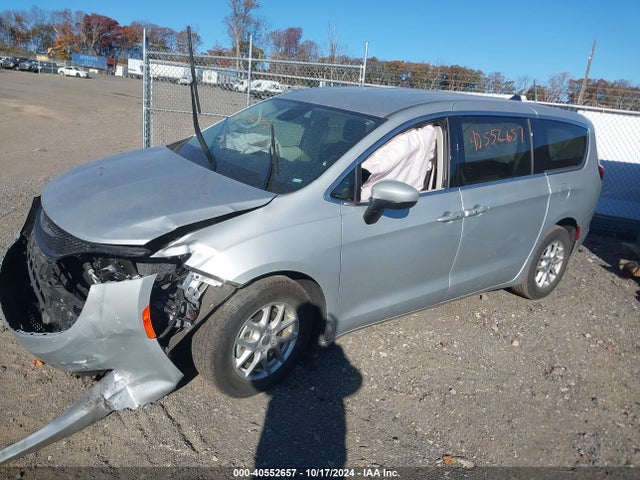 2C4RC1CG0PR549940 Chrysler Voyager Lx