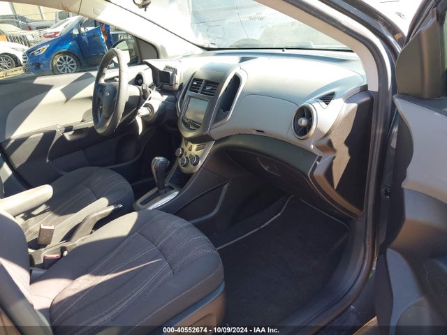 Chevrolet Sonic Lt Auto 2016 1G1JC6SH6G4112251 Image 5