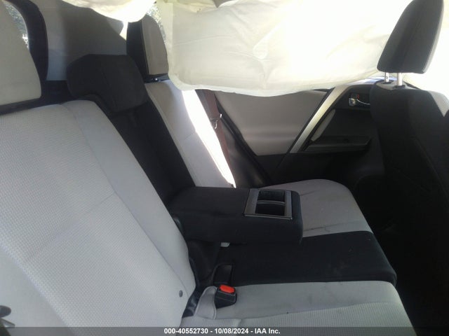 Toyota Rav4 Xle 2016 JTMWFREV6GJ086078 Image 8