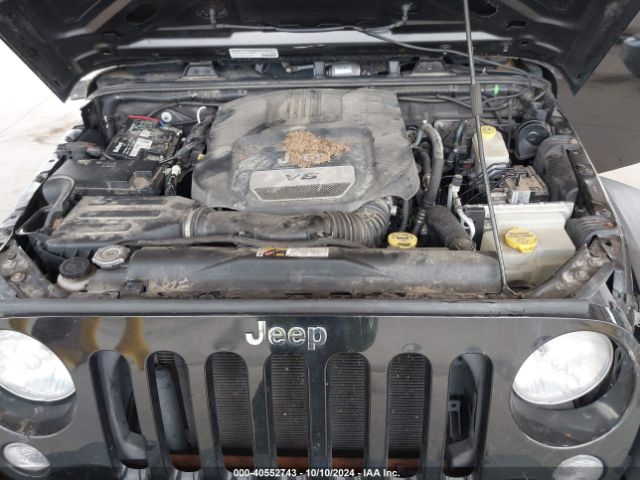 1C4BJWDG2EL177834 Jeep Wrangler Unlimited Sport