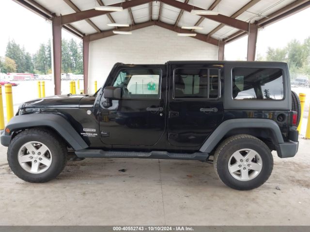 1C4BJWDG2EL177834 Jeep Wrangler Unlimited Sport