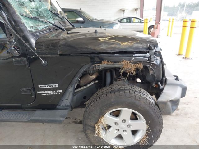 1C4BJWDG2EL177834 Jeep Wrangler Unlimited Sport