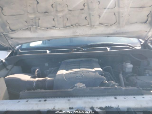 5TFRM5F13KX140496 Toyota Tundra Sr 4.6l V8