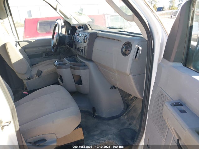 Ford E-250 Commercial 2014 1FTNE2EL7EDA45457 Image 5
