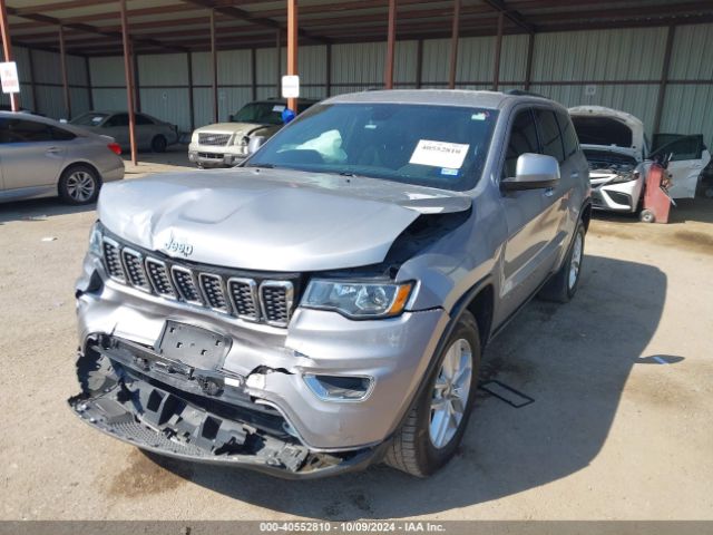 1C4RJEAG4JC322833 Jeep Grand Cherokee Laredo E 4x2
