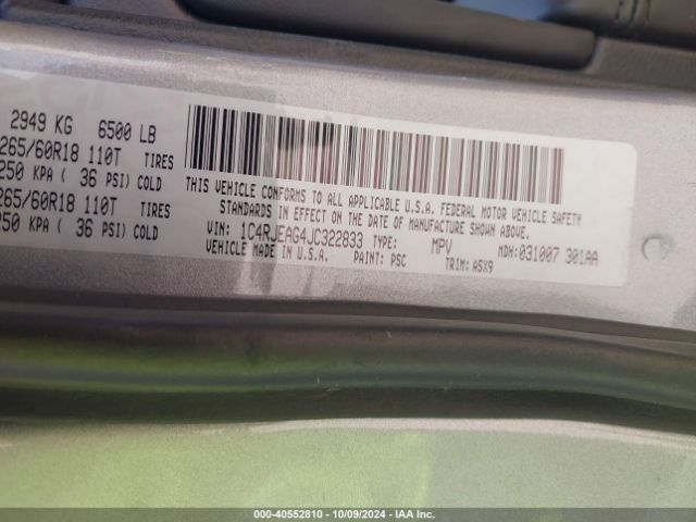 1C4RJEAG4JC322833 Jeep Grand Cherokee Laredo E 4x2
