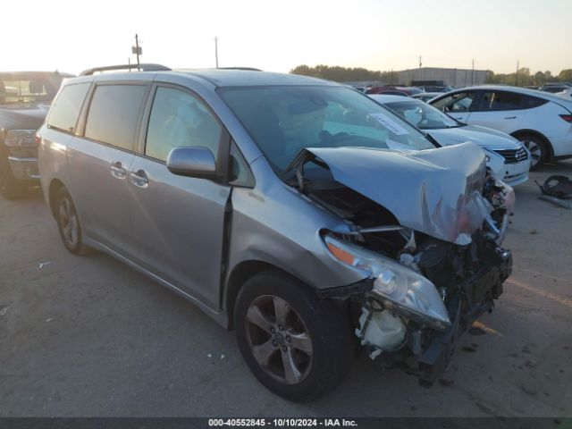 5TDKZ3DC5JS910763 auction archive image