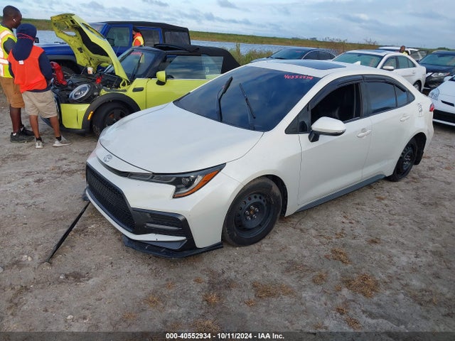 Toyota COROLLA SE 2020 JTDM4RCE0LJ036268 Image 2