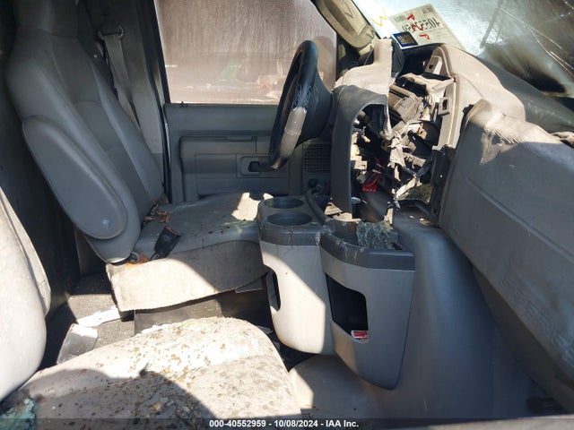 Ford E-250 Commercial 2014 1FTNE2EWXEDA84344 Image 5
