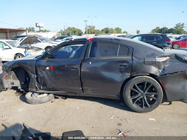2C3CDXBG5GH233371 Dodge Charger Se