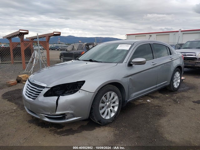 1C3CCBBB9EN192788 Chrysler 200 Touring