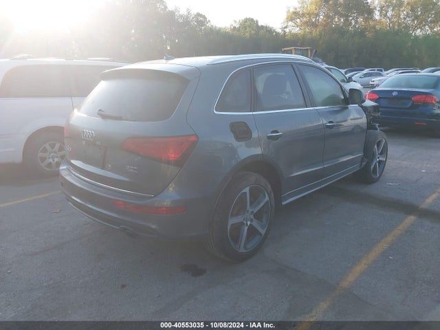 WA1D7AFP9GA028031 Audi Q5 3.0t Premium Plus