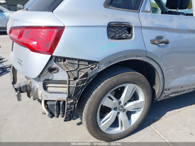 WA1ANAFY8J2196357 Audi Q5 2.0t Premium/2.0t Tech Premium