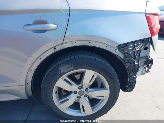 WA1ANAFY8J2196357 Audi Q5 2.0t Premium/2.0t Tech Premium