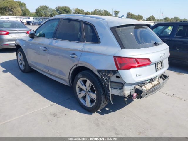 WA1ANAFY8J2196357 Audi Q5 2.0t Premium/2.0t Tech Premium