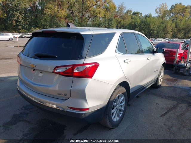 Chevrolet EQUINOX LT 2018 3GNAXSEV8JL174121 Image 4